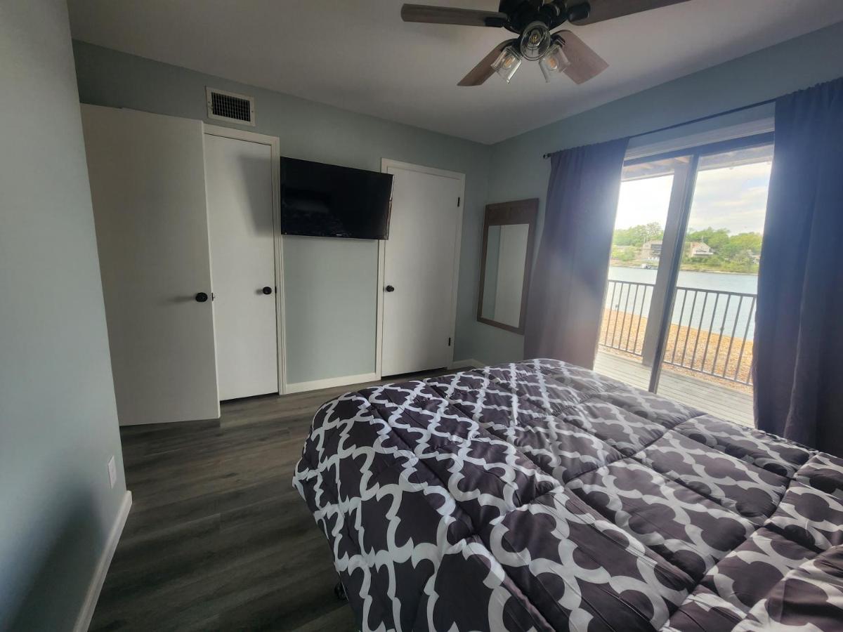 Lakefront Condo With A View オーセージ・ビーチ エクステリア 写真