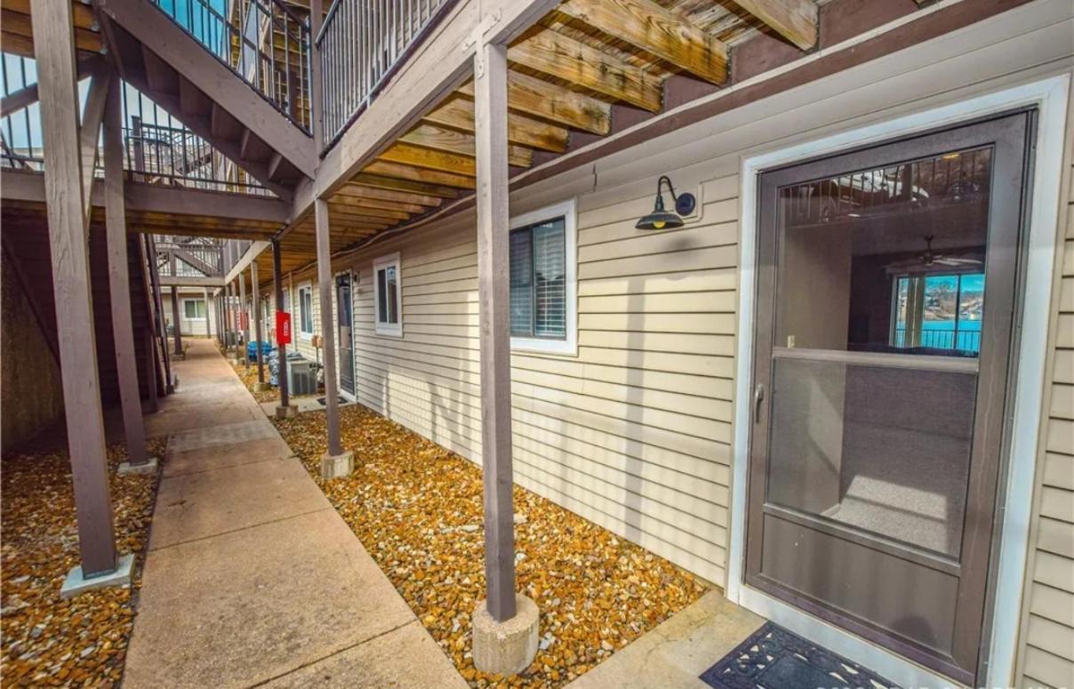 Lakefront Condo With A View オーセージ・ビーチ エクステリア 写真
